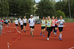 Toijalan urheilukentältä startannut Mesihölkkä houkutteli tänä vuonna paikalle 65 juoksijaa.