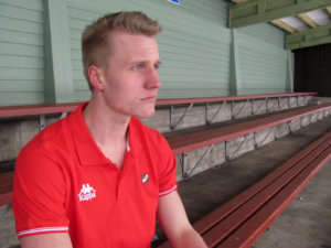 Juho Pirttijoki pukeutuu tällä kaudella Veikkausliiga-seura Helsingin IFK:n punaiseen paitaan.