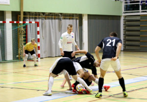 SoVo-ottelu oli hurjaa vääntöä alusta loppuun asti. Kuva: Tuukka Nyström.