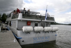 Kotisatamastaan Hämeenlinnasta Silver Sky saapuu takaisin Akaan vesille maanantaina 25. elokuuta. 