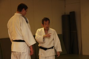 Judoseuran juniorit saivat harjoituksiinsa vieraakseen Suomen judohistorian elävän legendan Tetsuji Saton. 