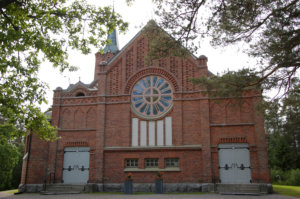 Kylmäkosken kirkko toimii tänä kesänä tiekirkkona.