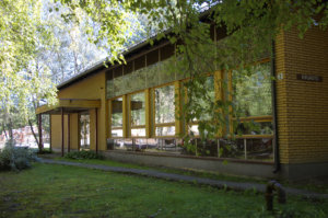 Kylmäkosken kirjastoa myydään 150 000 euron hintaan. 