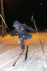Elice Helenius on tänä talvena osallistunut kahteen kilpailuun. Elice arvioi pärjäävänsä paremmin perinteisen hiihtotavan matkoilla. 