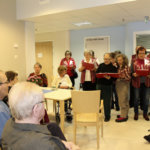 Lauluryhmä Pirteät kävi ystävänpäivävierailulla Torkonkartanossa