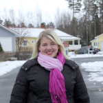 Yhteisöllisyys yllätti Janita Puomilan