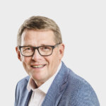 Keskustan presidenttiehdokas Matti Vanhanen: Välinpitämättömyys ja kuppikuntaisuus huolestuttavat