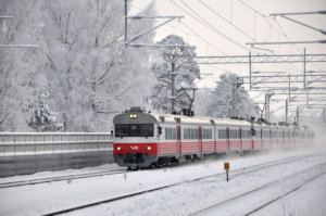 Tampereen uusi lähijuna eli M-juna tullaan ajamaan SM2- ja SM4 -kalustoilla. Tässä kuvassa on SM2-lähijuna. (Kuva: VR Group kuva-arkisto)