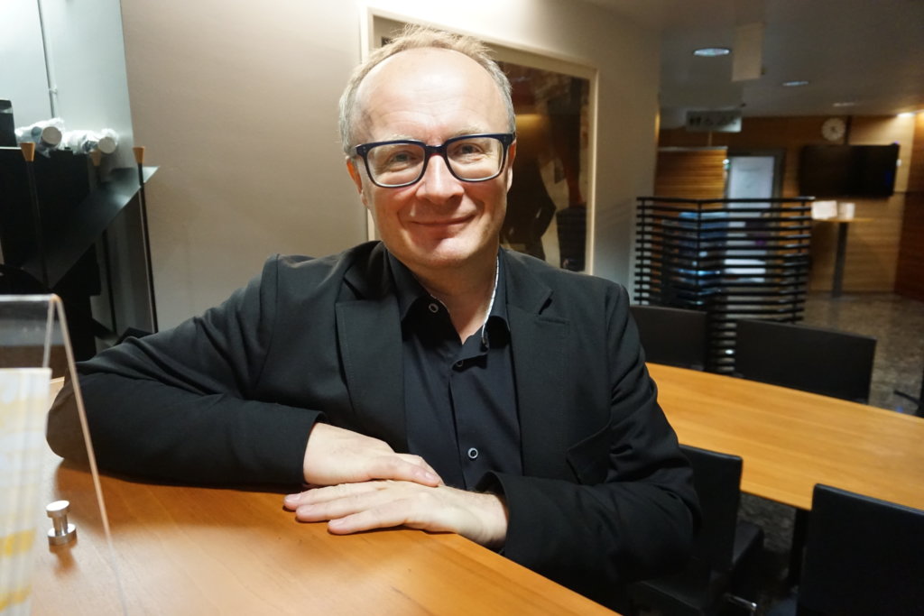Kari Hakari on yksi jatkoon edenneistä Pirkanmaan hyvinvointialueen hyvinvointialuejohtajaksi. (Kuva: Matti Pulkkinen)