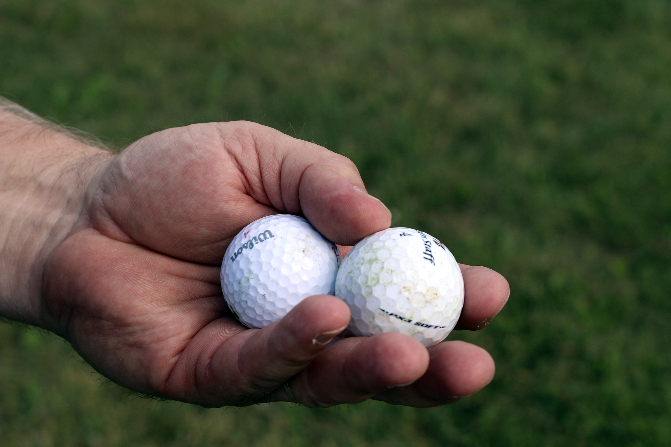 Golfin suosio on Akaassa vahvassa kasvussa – Väljällä ulkokentällä on turvallista harrastaa, ja nuorillekin löytyy esikuvia