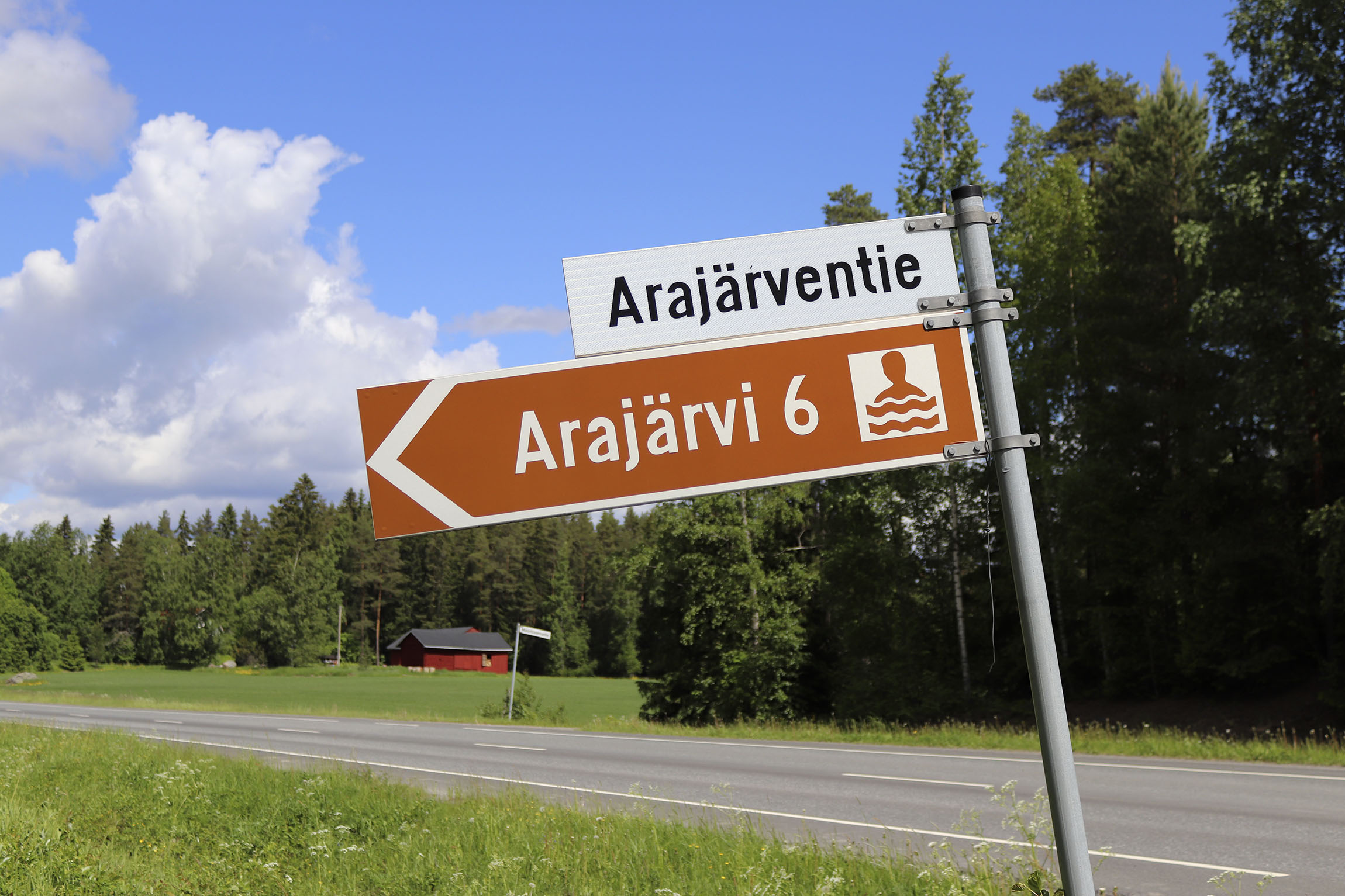 Tuli tuhosi savusaunan Arajärvellä – Palo uhkasi levitä maastoon