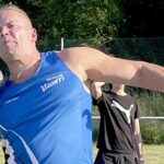 Akaan kaupunginmestaruuskilpailut vetivät Viialaan kaikenikäisiä urheilijoita – Ulkopaikkakuntalaiset leiskauttivat kuulaa pisimmälle
