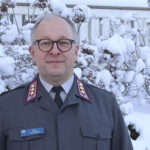 Viialalainen Vesa Tuunainen ylennettiin itsenäisyyspäivänä everstiksi – 160 henkilön organisaation päällikkö suuntaa seuraavaksi Pääesikunnan kansliaan