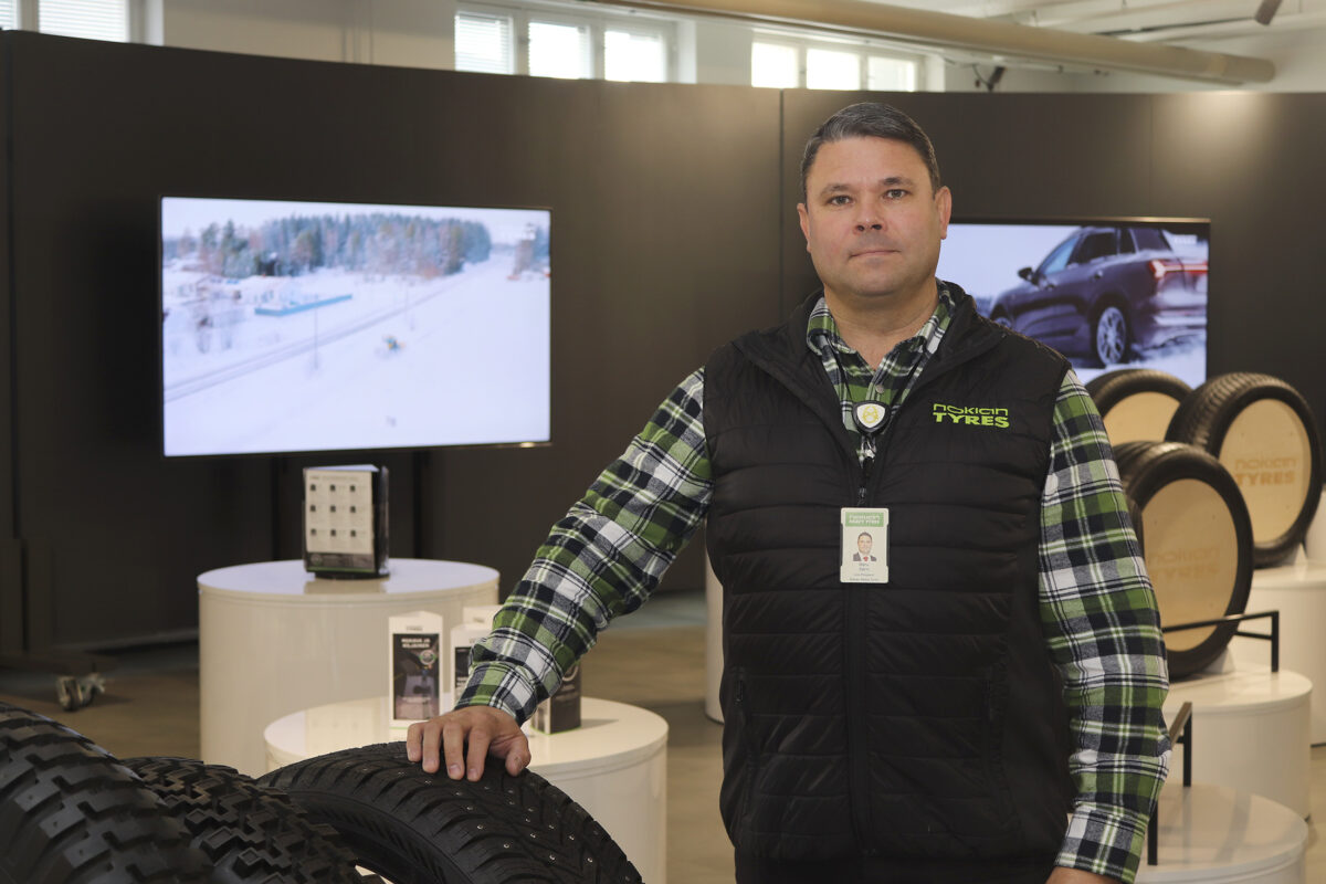 Nokian rengastehtaan johtaja Manu Salmi on ollut luomassa satoja uusia työpaikkoja – ”Meidän tekemisemme vaikuttaa niin monen pirkanmaalaisen perheen arkeen, että se on merkityksellistä”