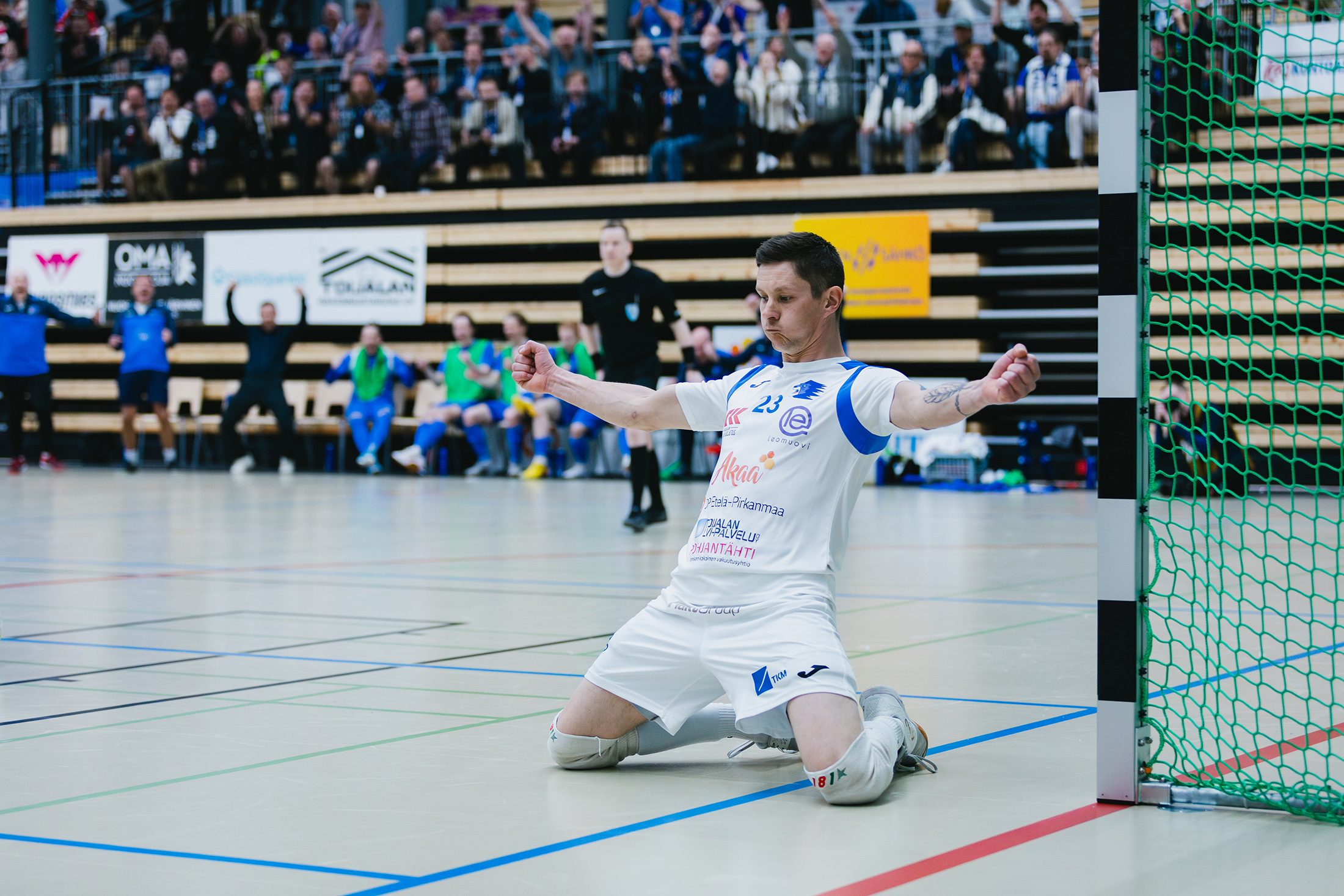 Akaa Futsal kahteen dramaattiseen finaalivoittoon kotihallissa – Mestaruus katkolla Kemissä ensi viikonloppuna